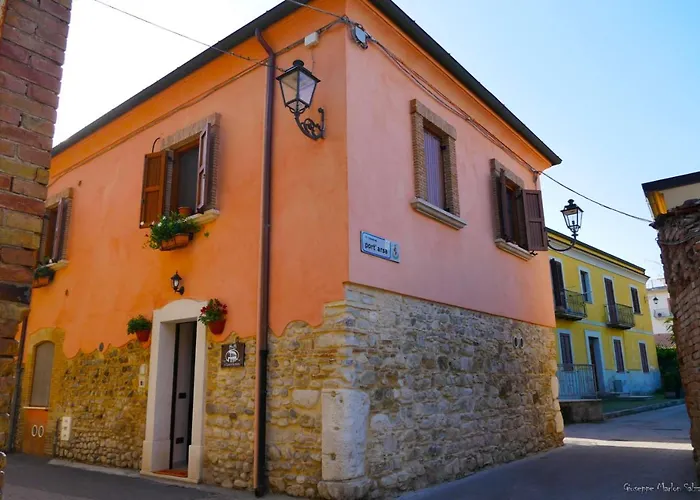Al Teatro Bed and Breakfast